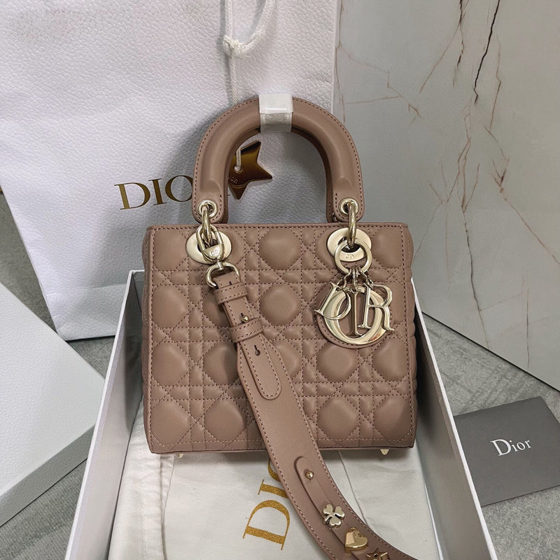 ELE - Dir Bags - 1139