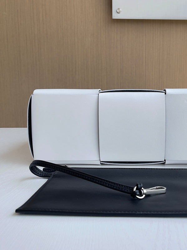 Glamy - BOV Bags - 699
