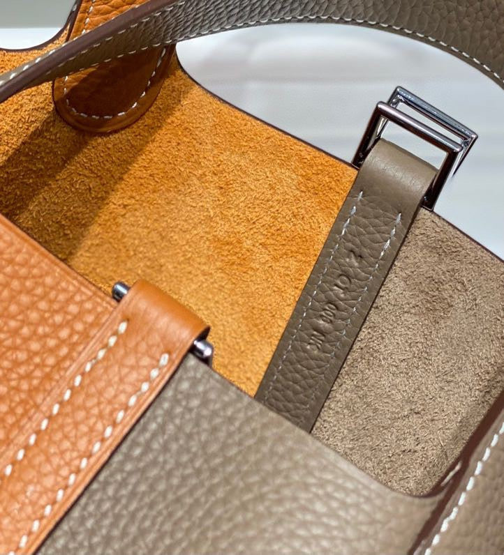 ELE - HMS Bags - 038