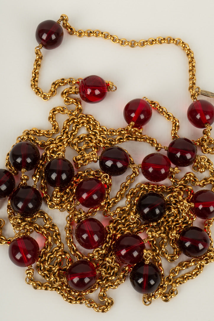 Collier / sautoir de perles Chanel