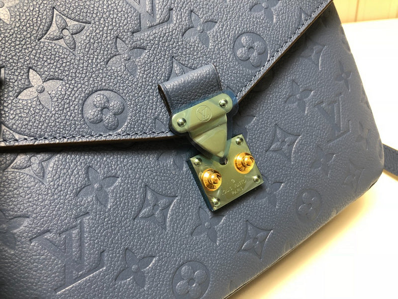 LOV2 Bags - Luxurious Bags  2072