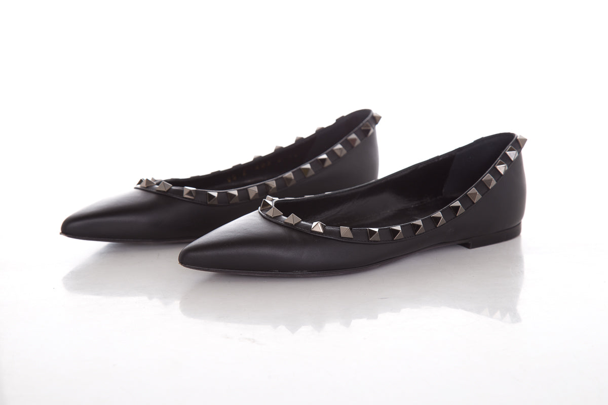 Valentino Garavani Black Rockstud Leather Flats SZ 35