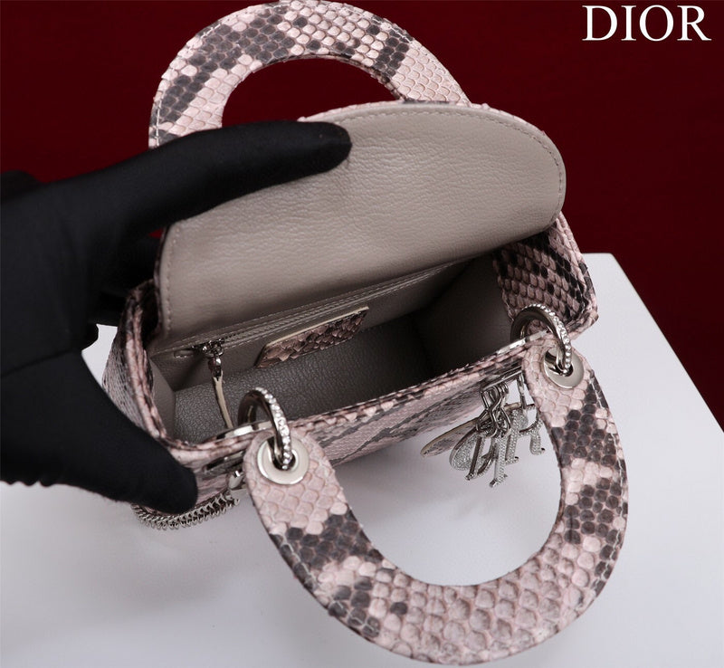 ELE - Dir Bags - 1695