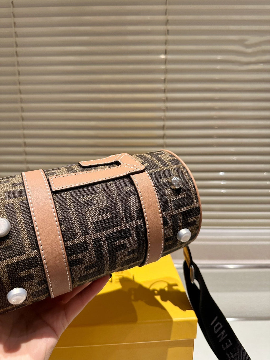 EN - Luxury Bags FEI 295