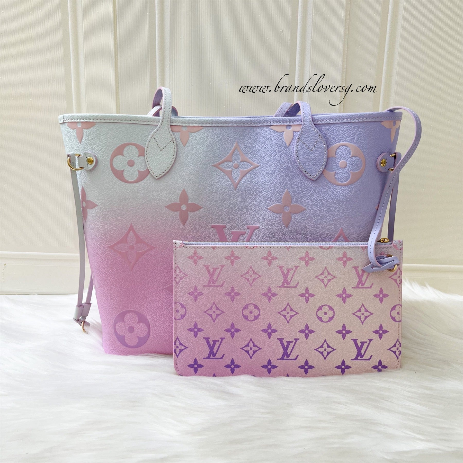 LV Neverfull MM Spring in the Air Sunrise Pastel Canvas and GHW