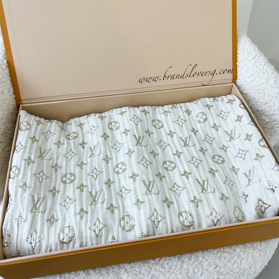 LV Scarf Etole in Monogram Print So Glitter Blanc