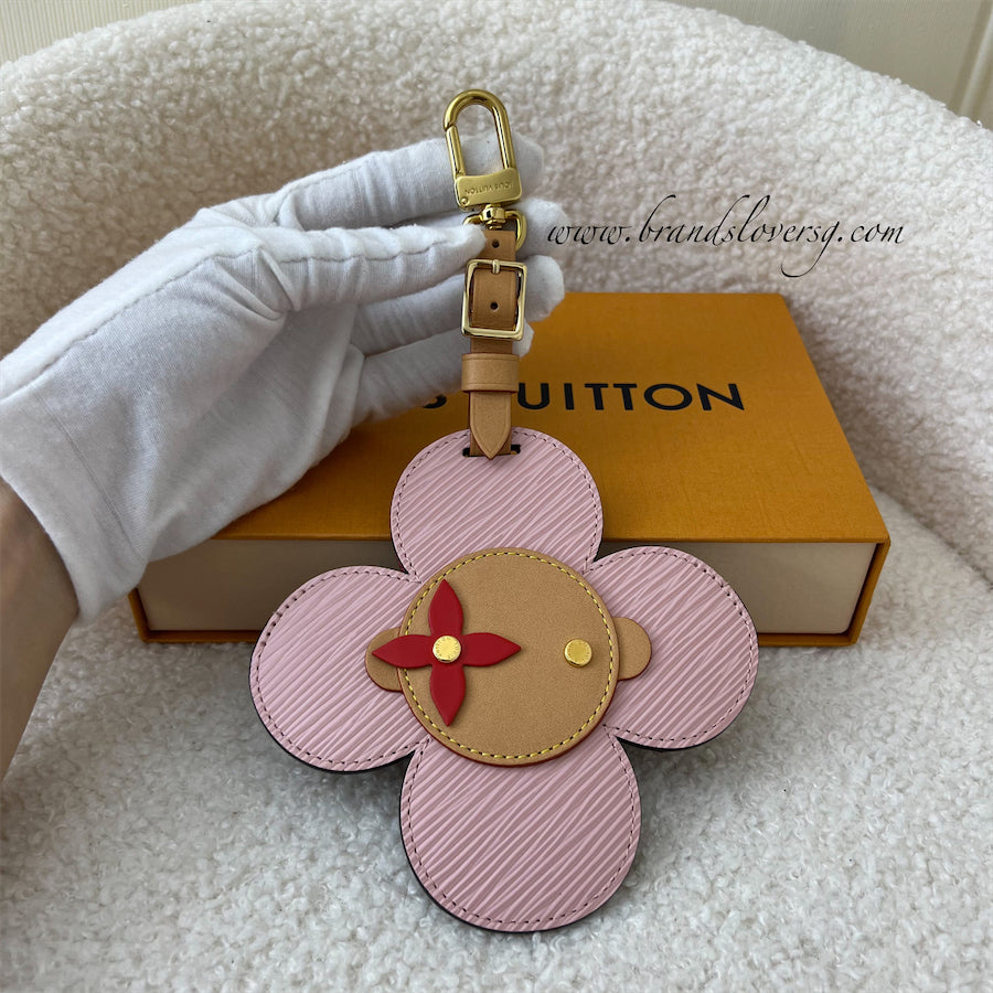 LV Vivienne Luggage Tag in Monogram / Pink