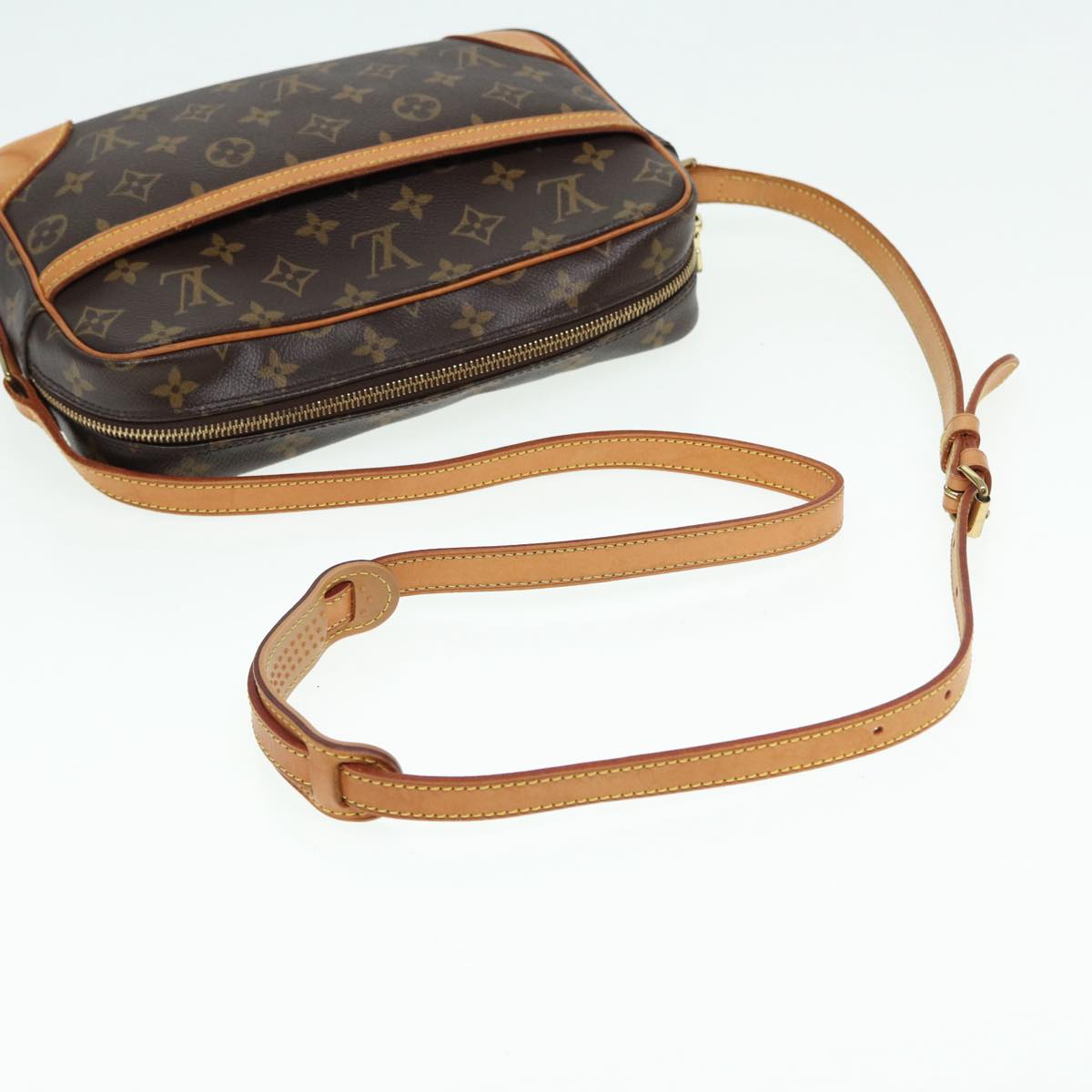 Louis Vuitton Trocadéro  Canvas Shoulder Bag