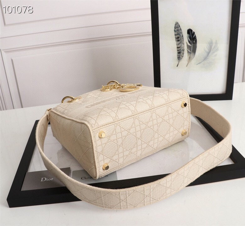 ELE - Dir Bags - 086