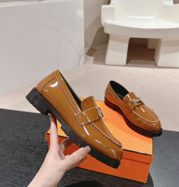 SAMC - HMS Women Shoes - 575