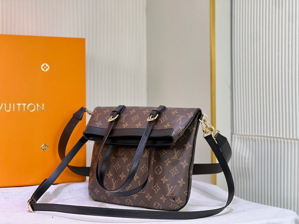 EN - Luxury Bags LUV 765