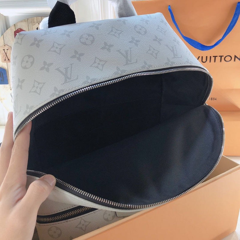 LOV2 Bags - Luxurious Bags  1863