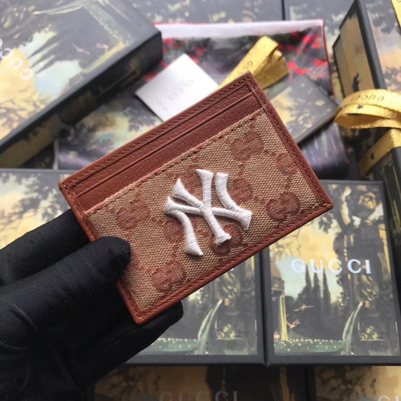 Glami-is - Guki Card Case - 095