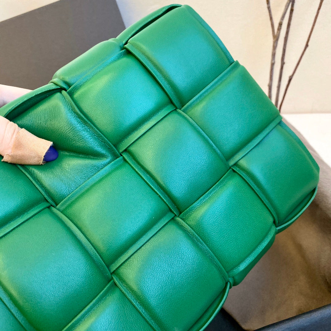 GLAMI Padded Cassette Bag For Women 10.2in/26cm In Green