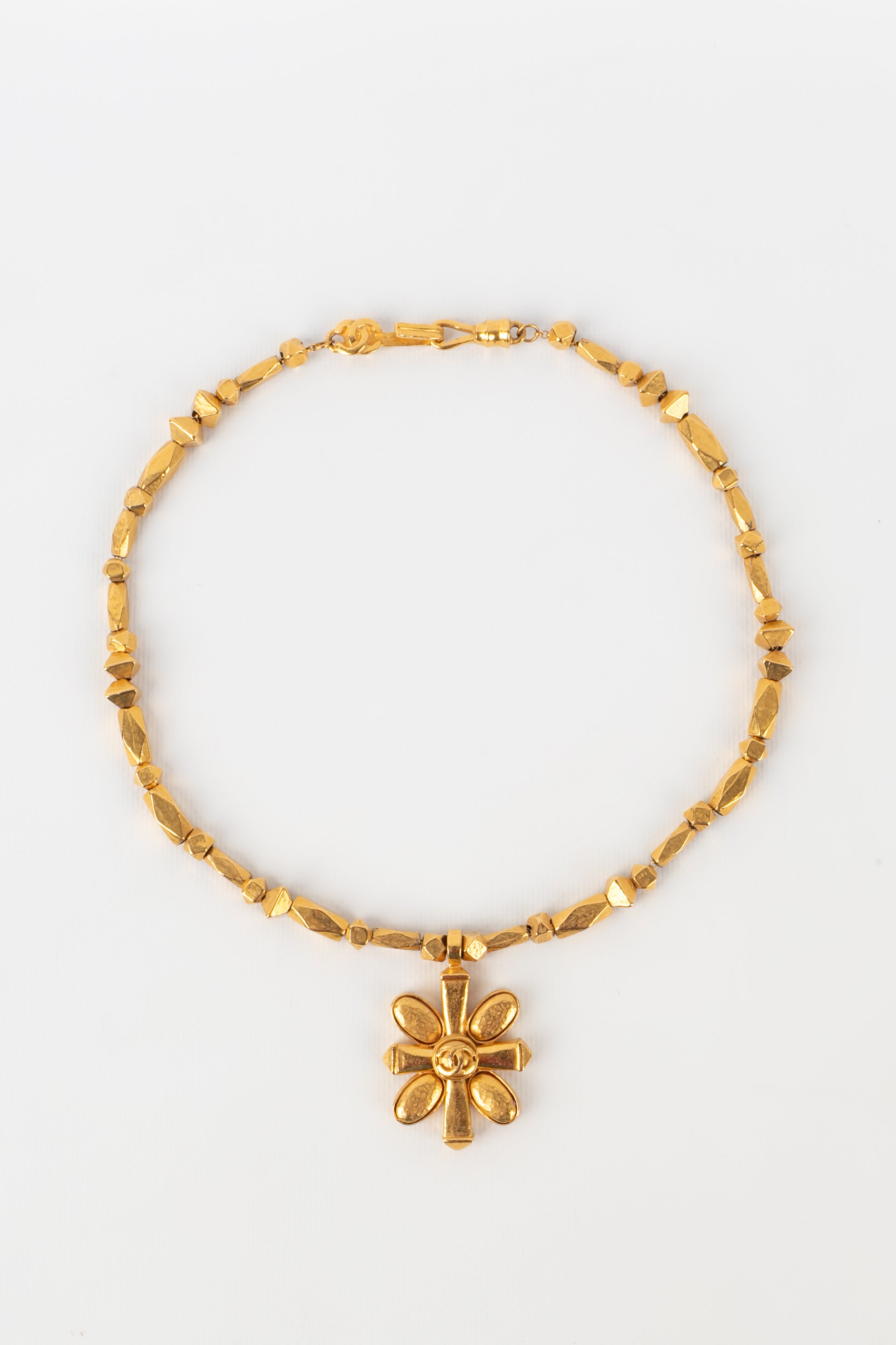 Collier croix Chanel Automne 1997