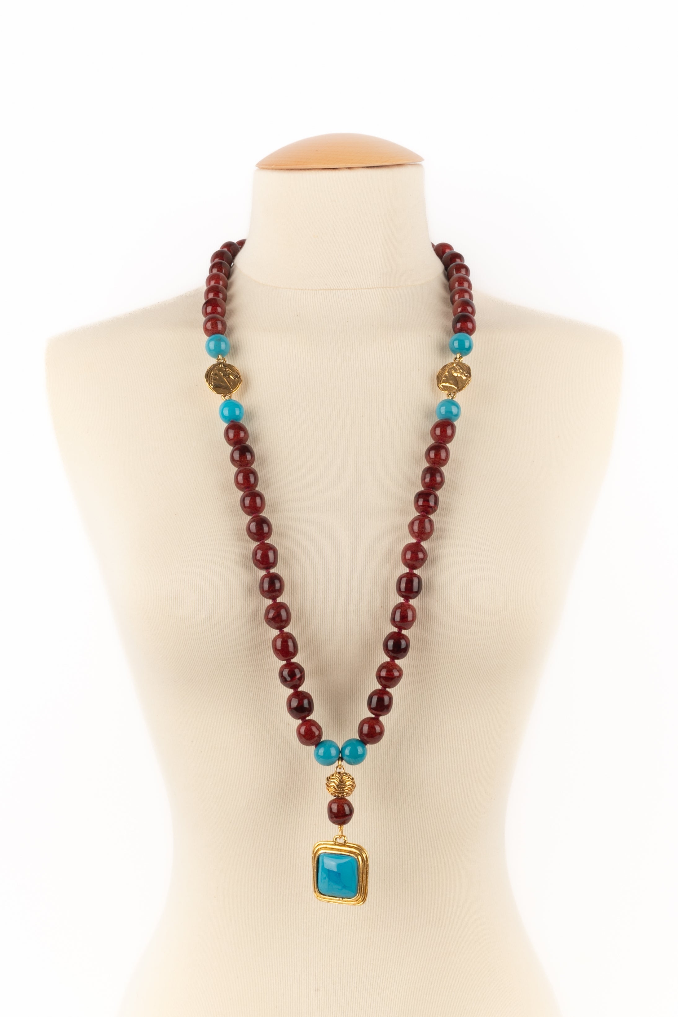 Collier baroque Chanel