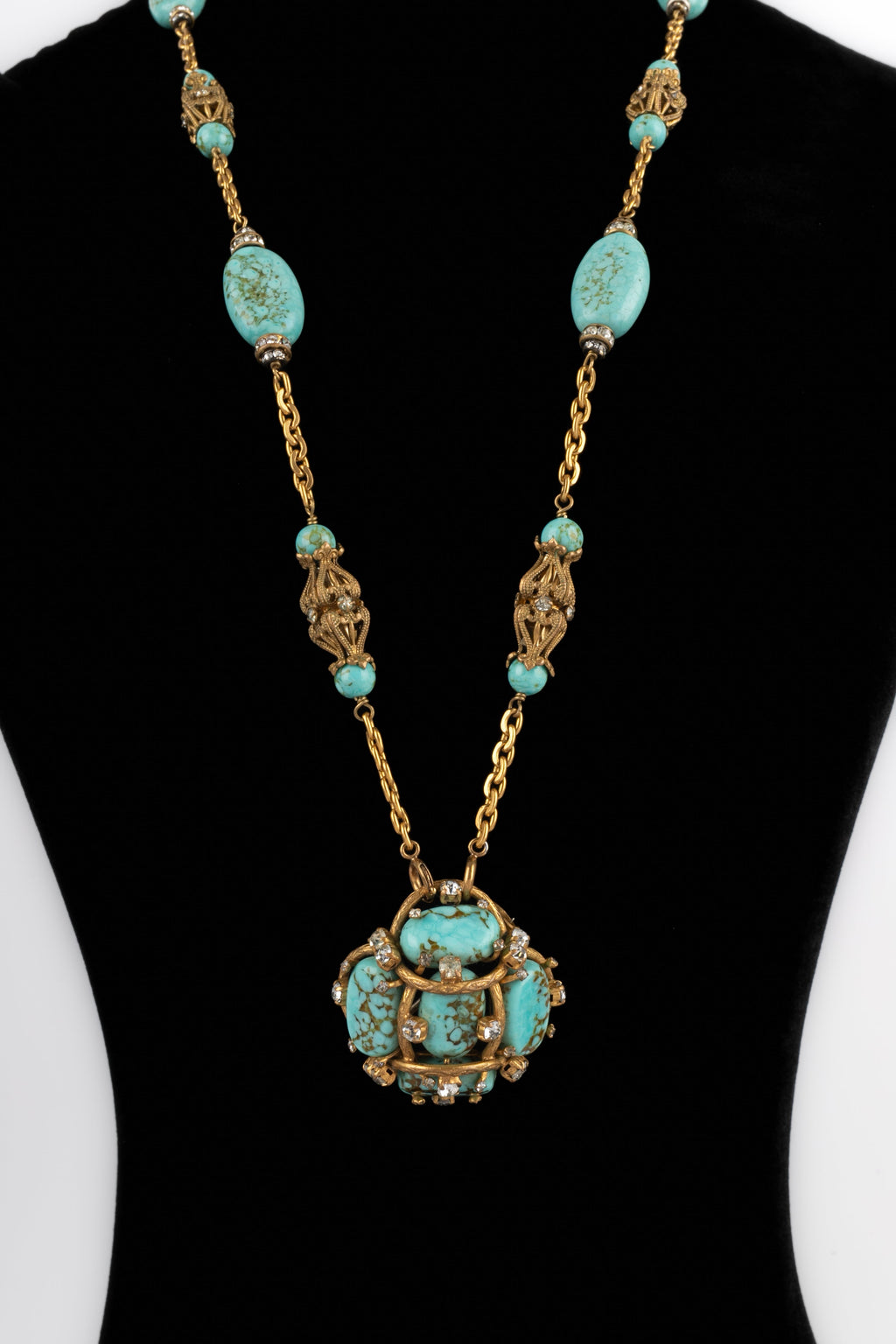 Collier turquoise ancien Chanel