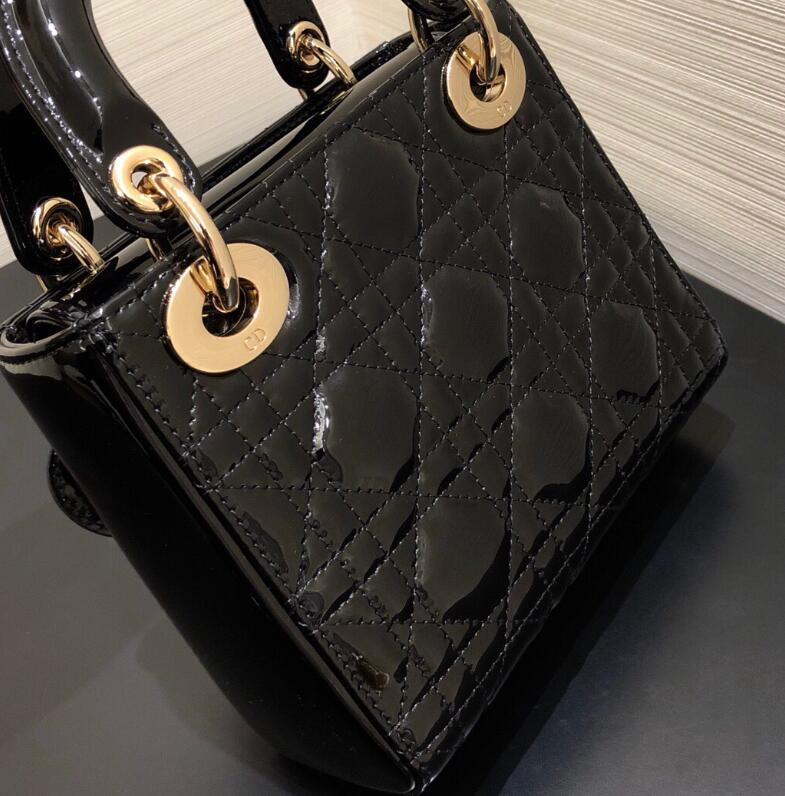 SAMCC - DOR Bags - 657