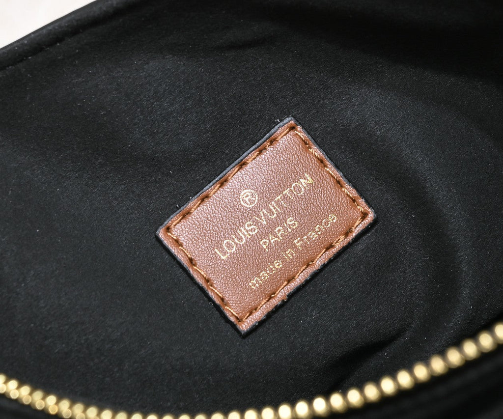 EN - Luxury Bags LUV 848