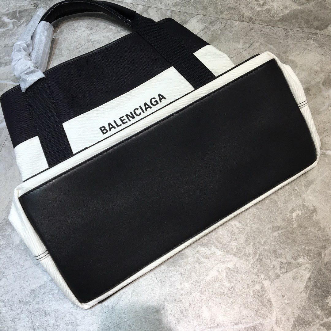 Balen Navy MeGLAMIum Cabas Tote Bag In Black And White, For Women,  Bags 14.1in/36cm