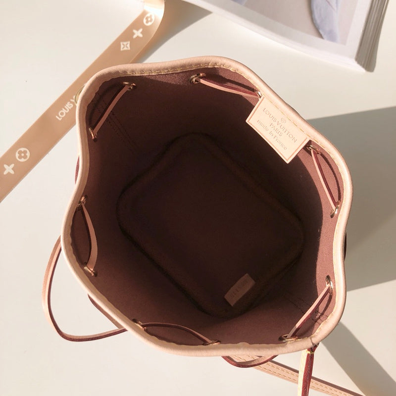 LOV2 Bags - Fashion Bags  2681