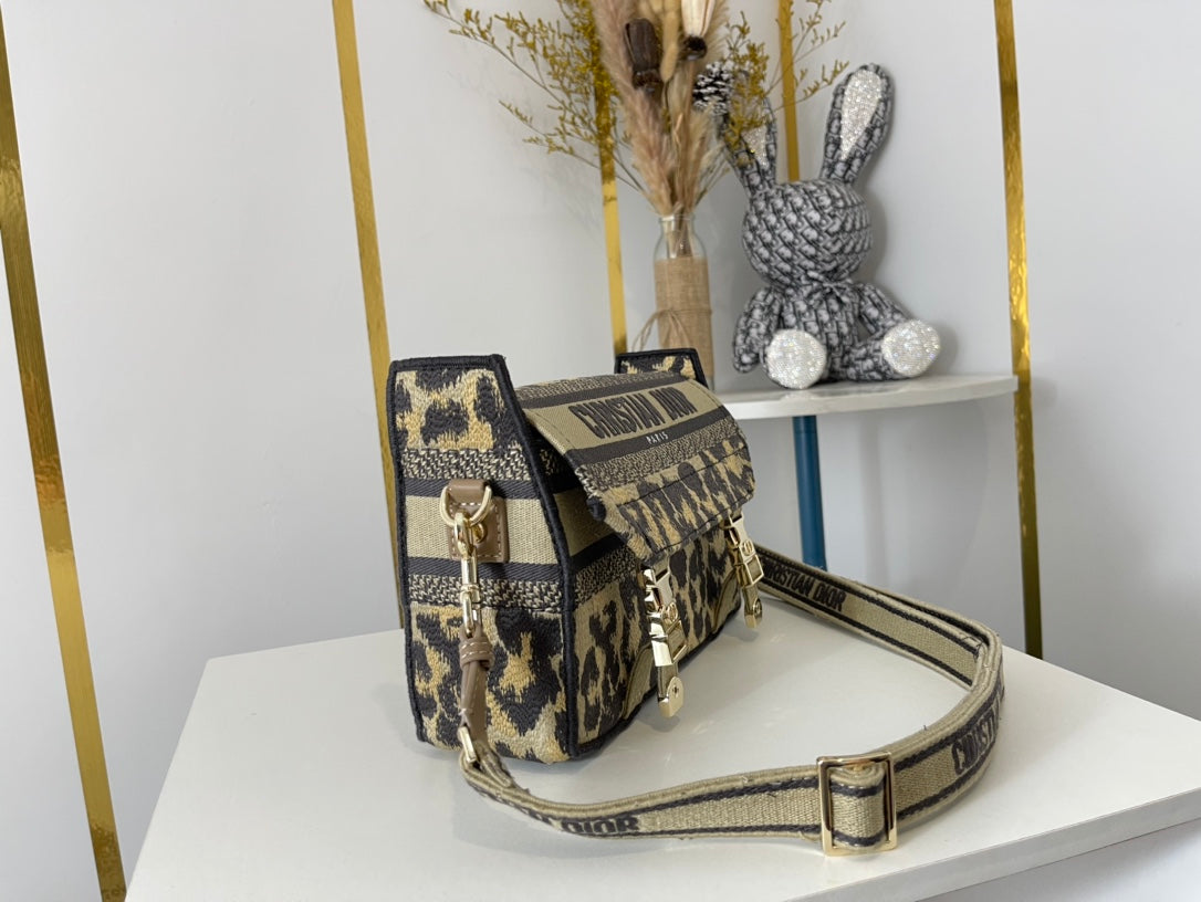 EN - New Lux Bags DIR 335