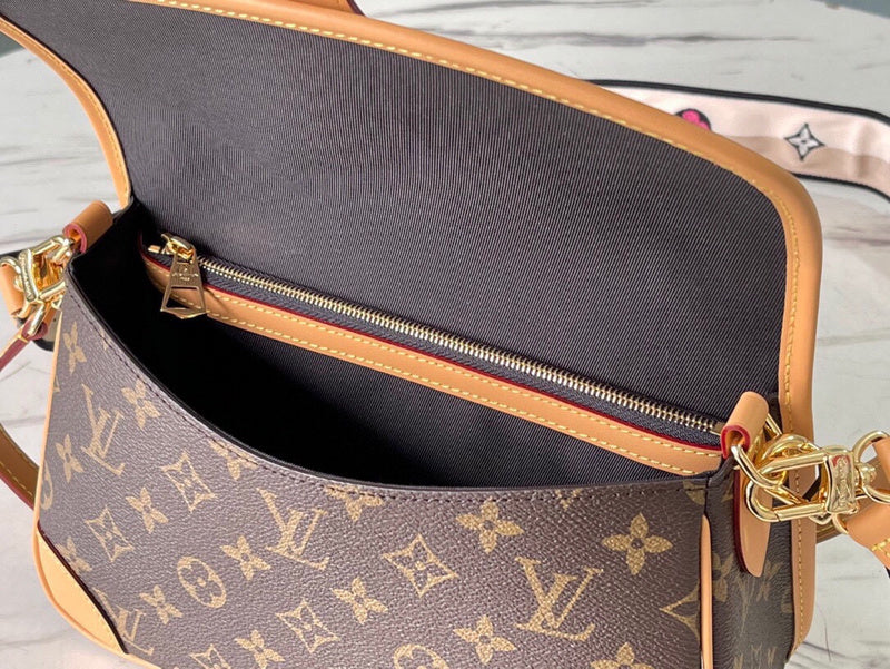 Fashion Lu-Vi bags - 5382