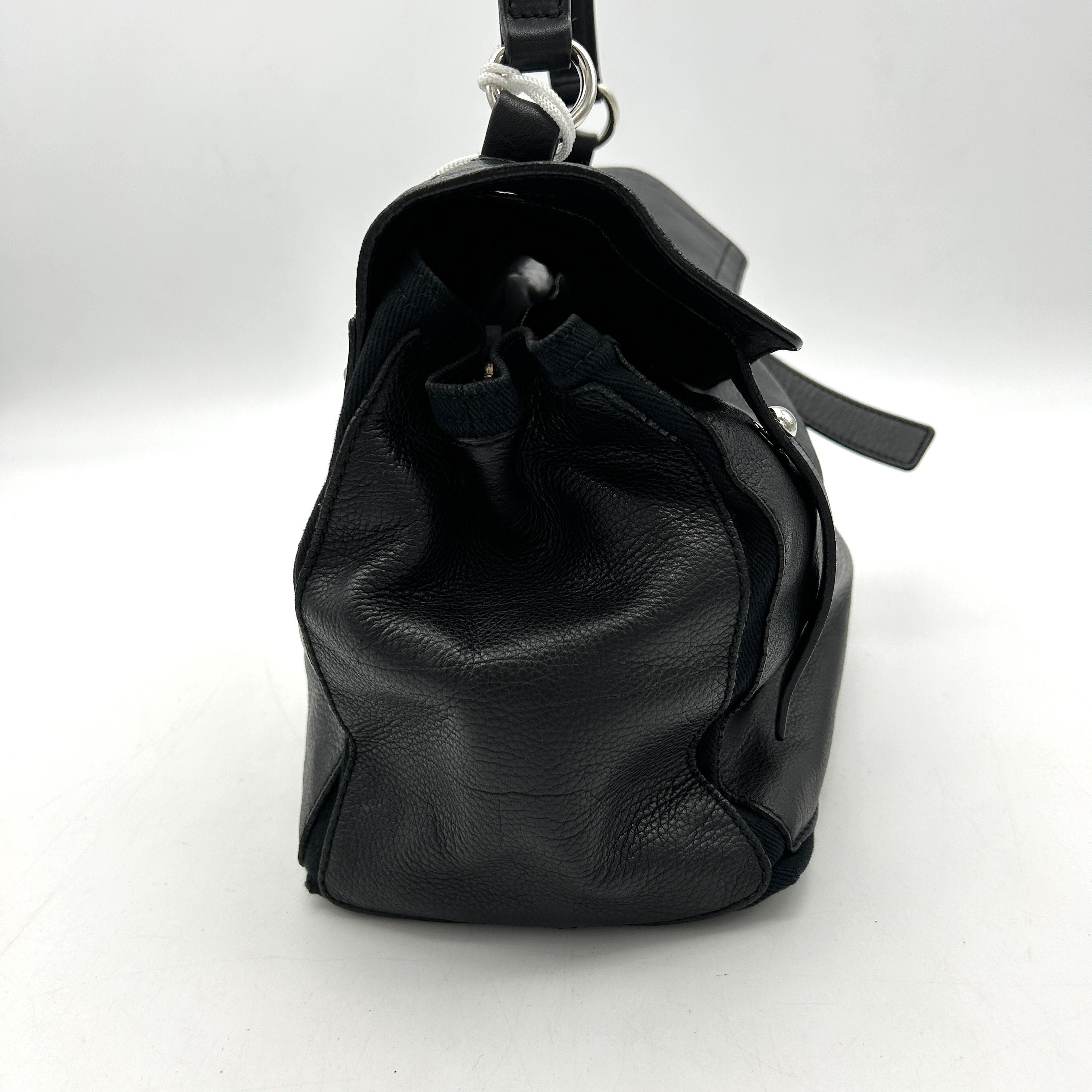 Pre-owned Yves Saint Laurent Leather Top Handle Bag - Black Shoulder Bags, Handbags LA6001