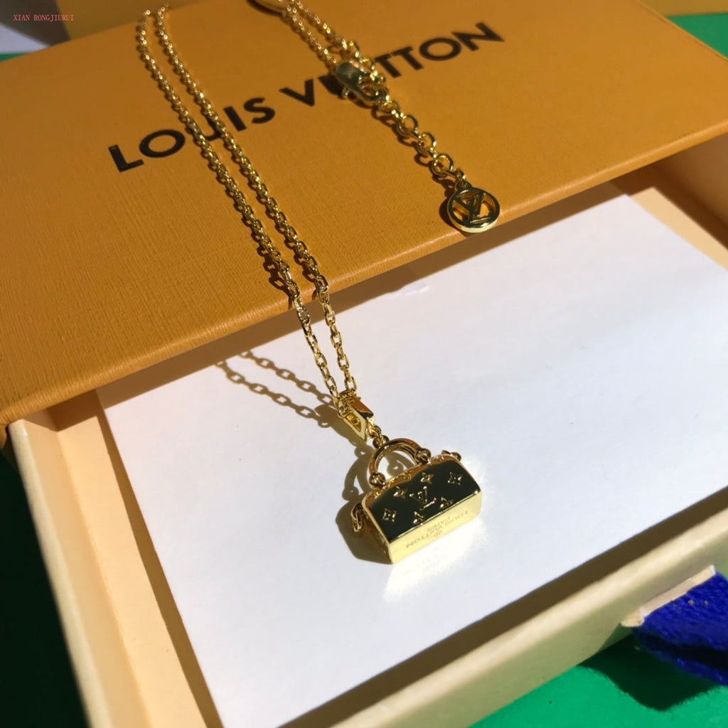 EN - Lux Necklace LUV031