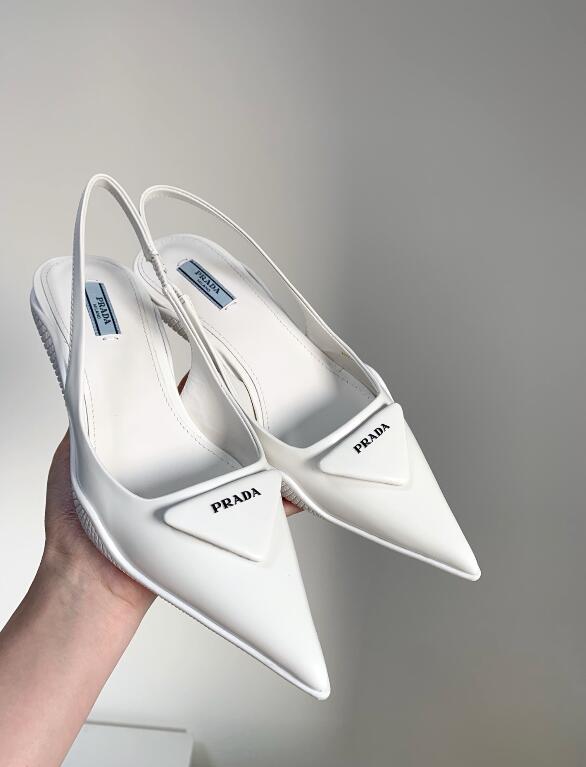 GlamyWomen Shoes - 694