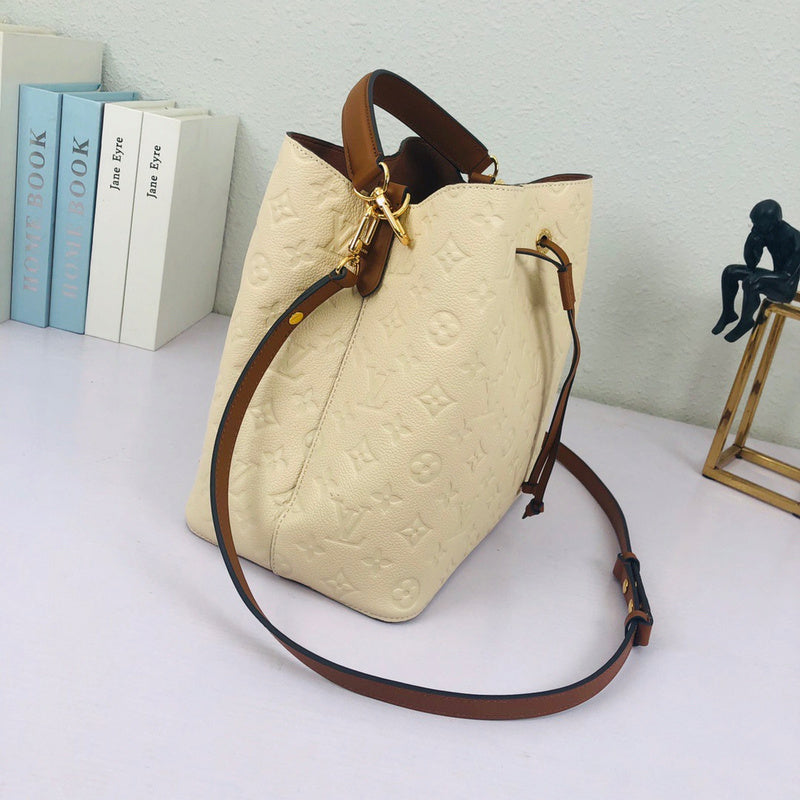 LOV2 Bags - Luxurious Bags  1751