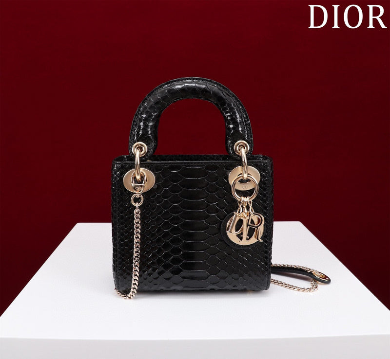 ELE - Dir Bags - 117