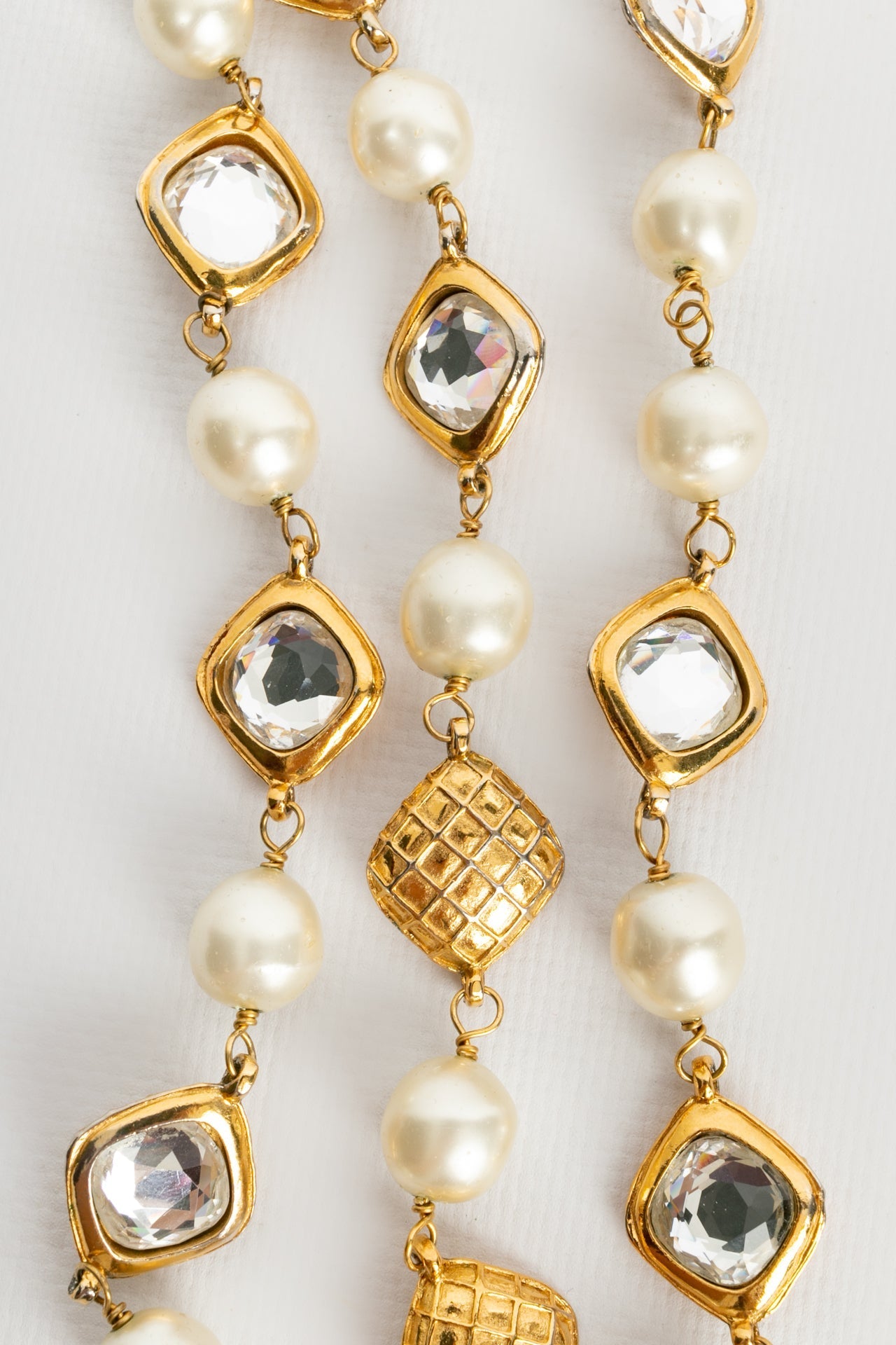 Parure perlÃƒÆ’Ã‚Â©e et strassÃƒÆ’Ã‚Â©e Chanel