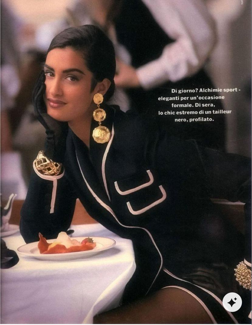 Manchette en mÃƒÆ’Ã‚Â©tal dorÃƒÆ’Ã‚Â© Chanel