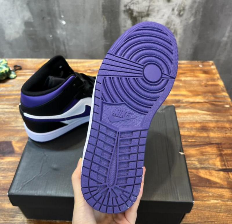SAMC - NKE Shoes - 910