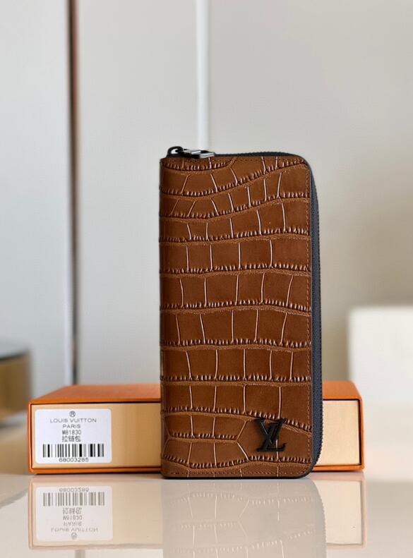 SAMC - Mix Wallets - 162