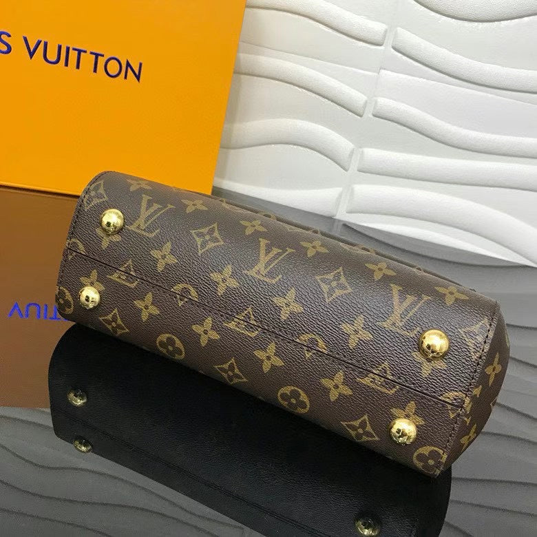 LOV2 Bags - Luxurious Bags  1260