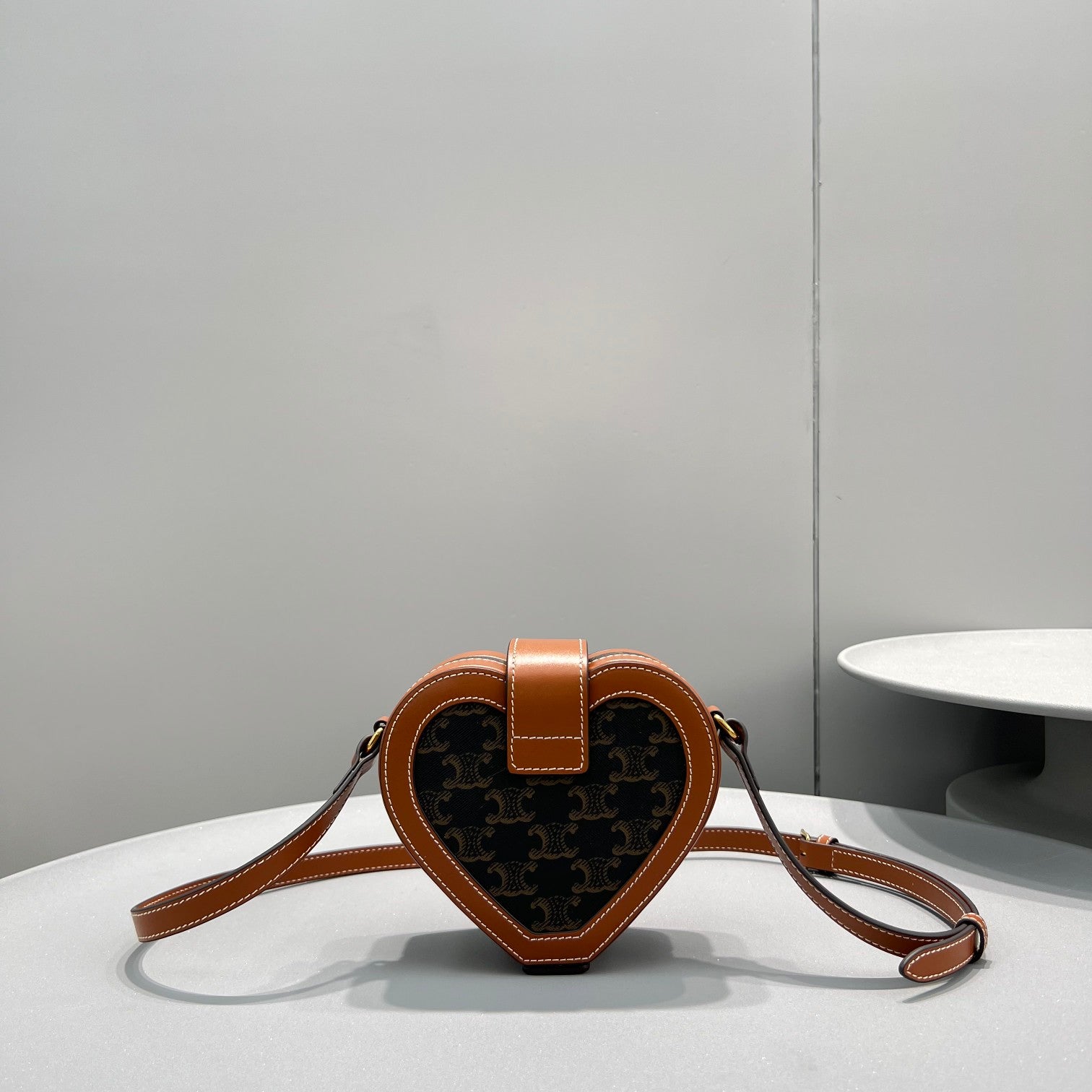 GLAMI Heart Tambour In Triomphe Canvas Tan For Women 6in/15cm 198212BZJ.04LU