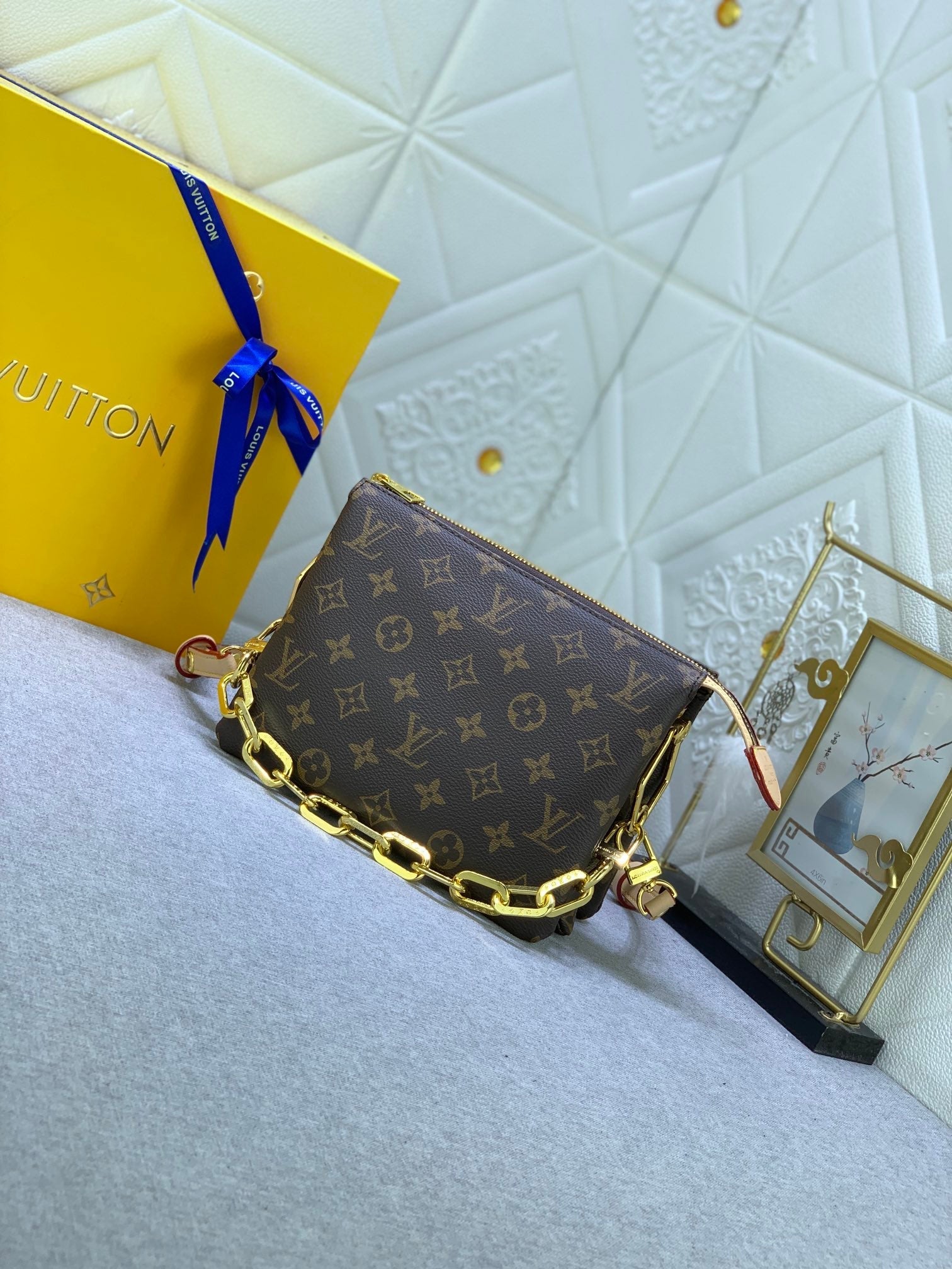 EN - Luxury Bags LUV 880