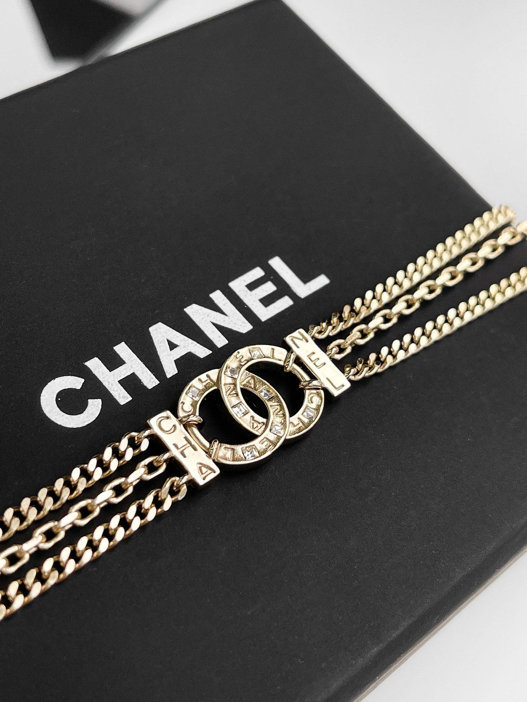 EN - Lux Necklace CHL010