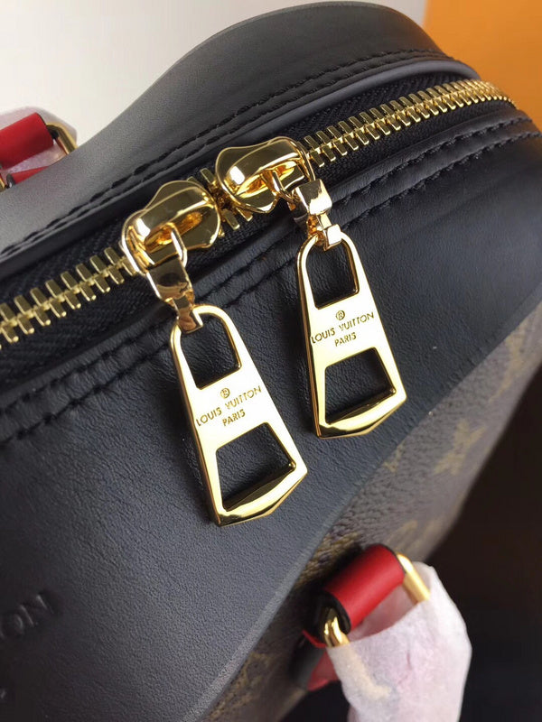 LOV2 Bags - Luxurious Bags  2076