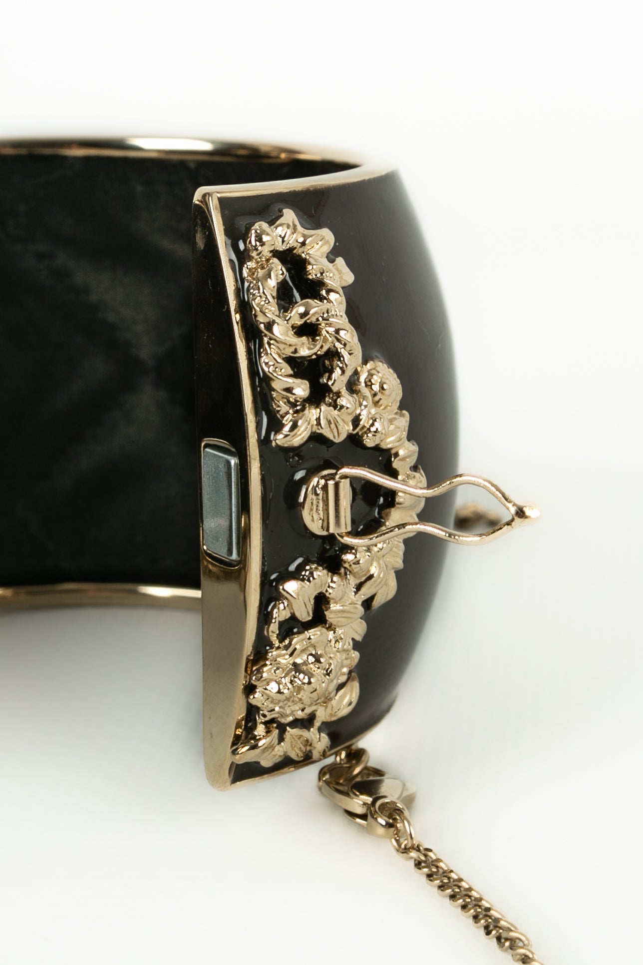 Bracelet "tÃƒÆ’Ã‚Âªte de lion" Chanel 2011