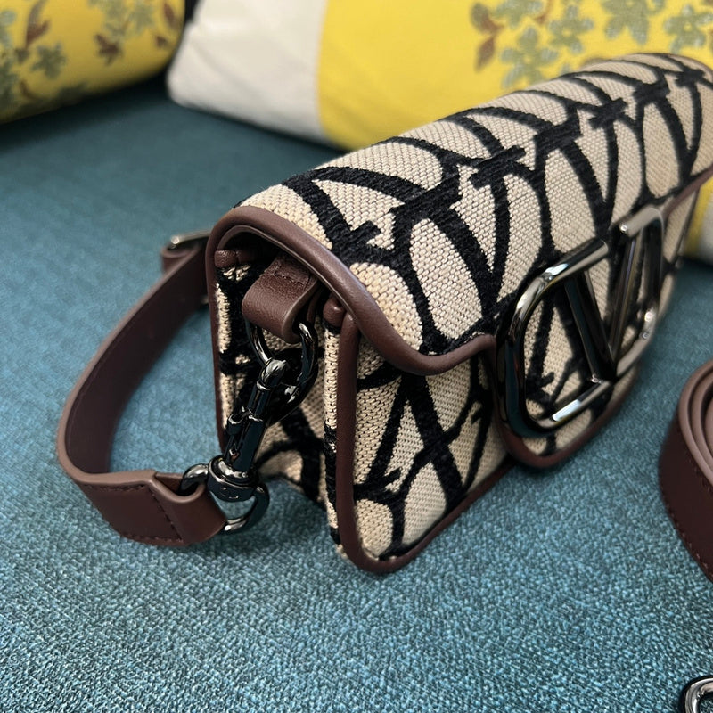 Glamy - VEL Bags - 411