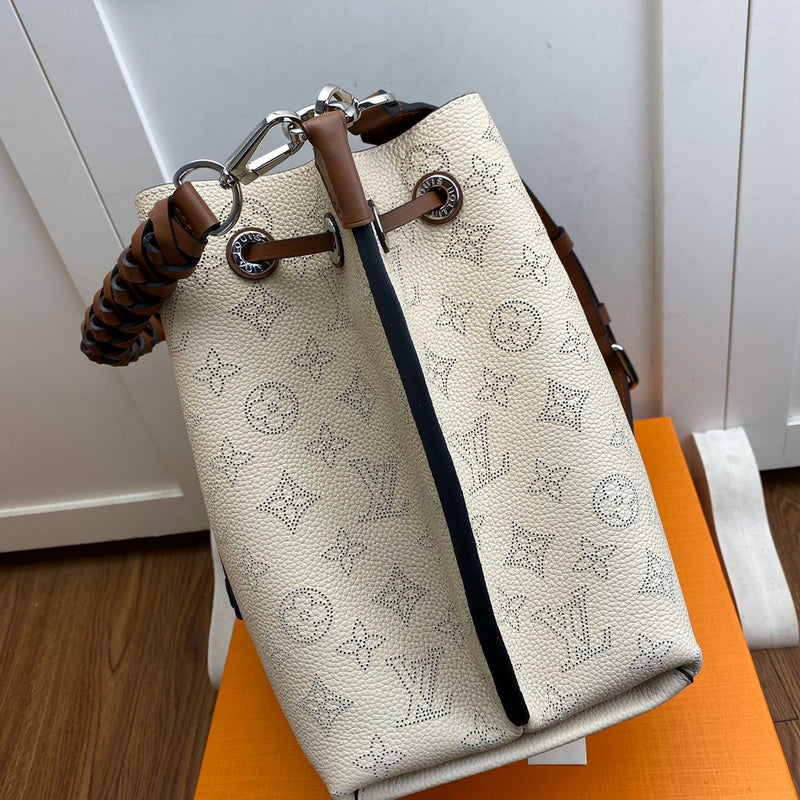 LOV2 Bags - Luxurious Bags  1835