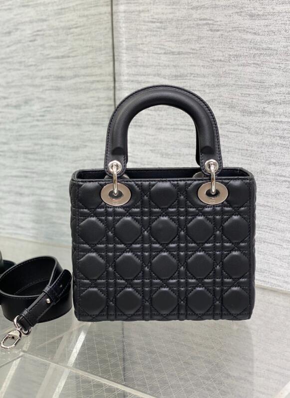 SAMCC - DOR Bags - 068