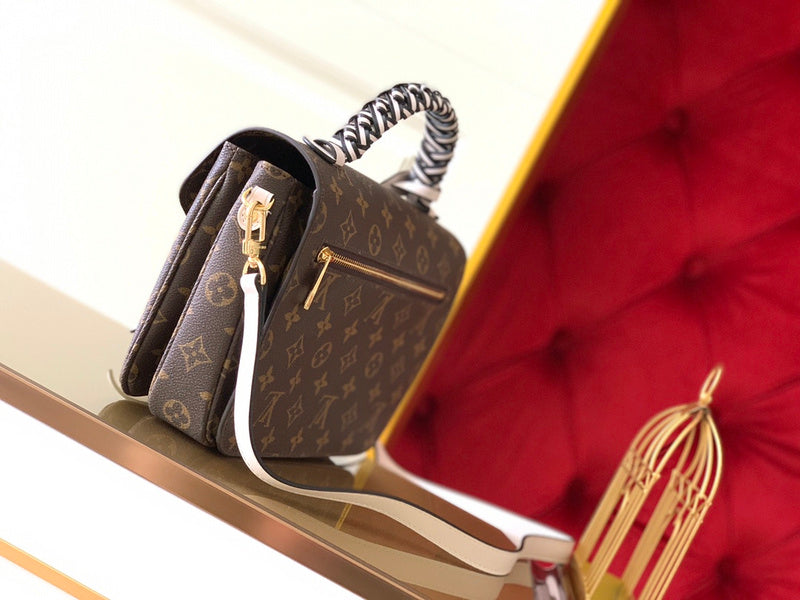 LOV2 Bags - Luxurious Bags  2644