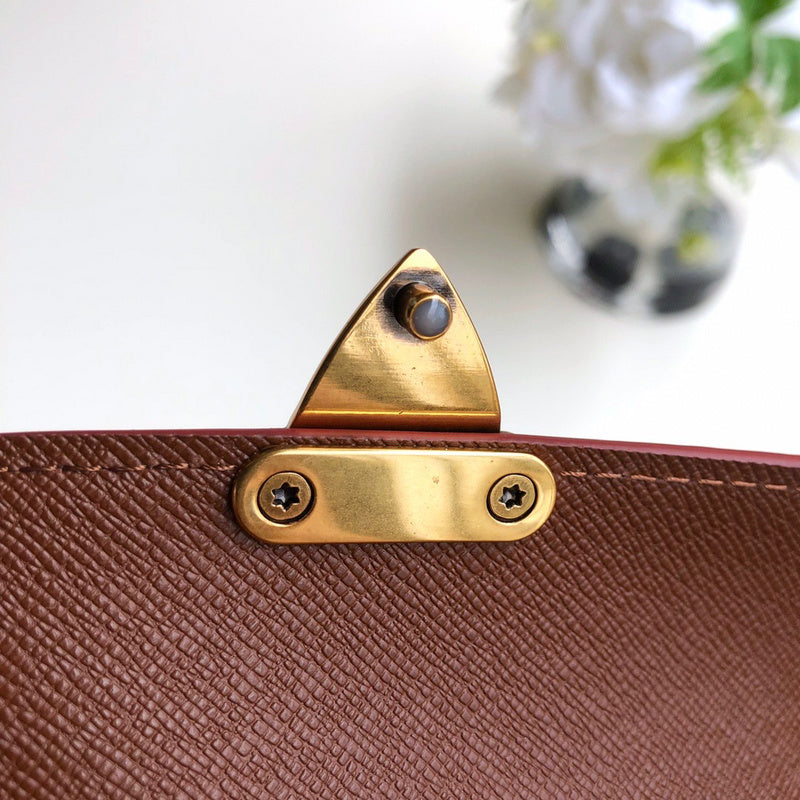 LOV2 Bags - Luxurious Bags  1604
