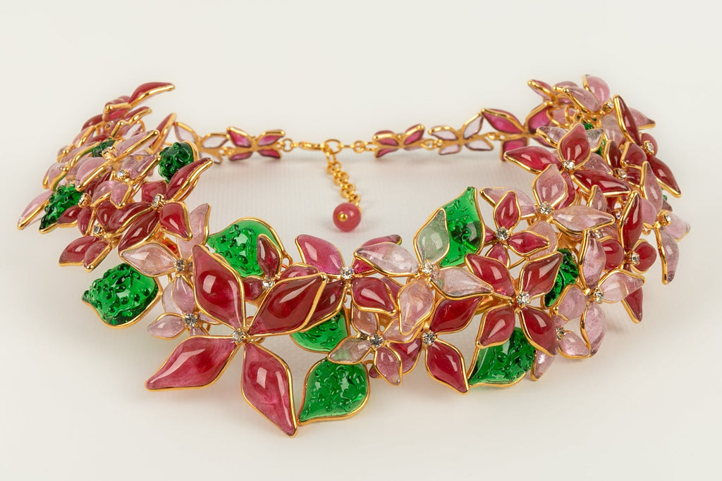 Collier Augustine