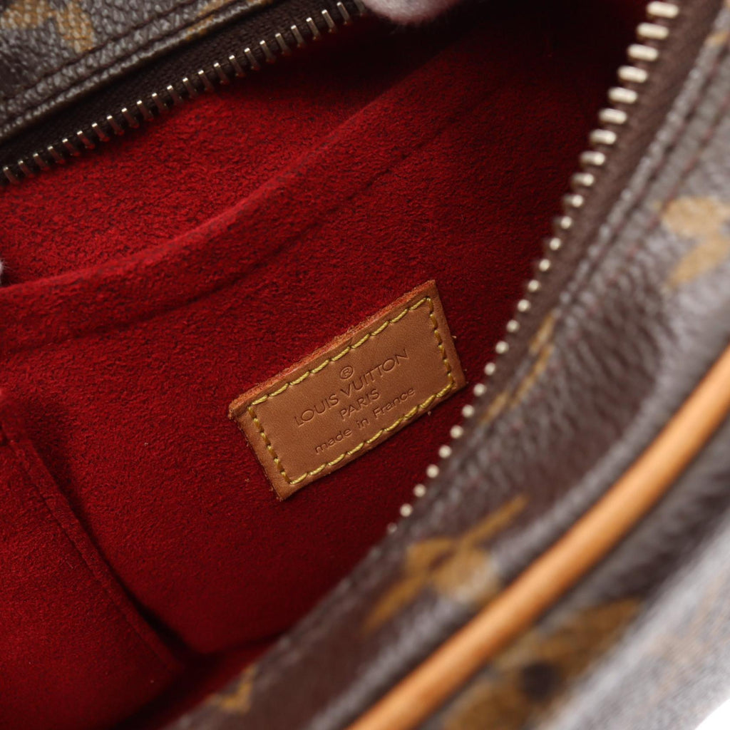 Louis Vuitton Monogram Croissant MM Canvas Shoulder Bag