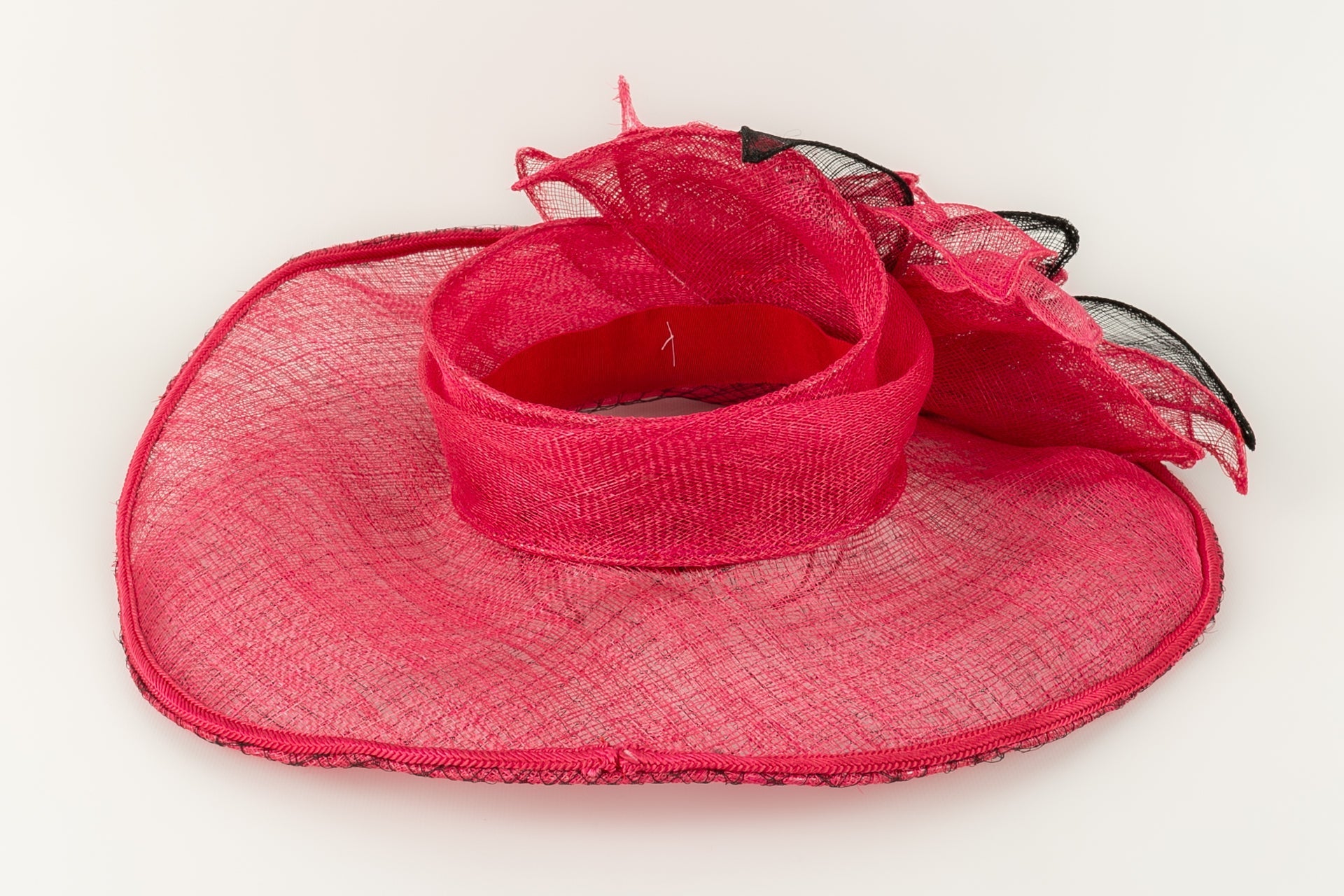 Chapeau rose TÃƒÆ’Ã‚Âªte ÃƒÆ’Ã‚Â  TÃƒÆ’Ã‚Âªte